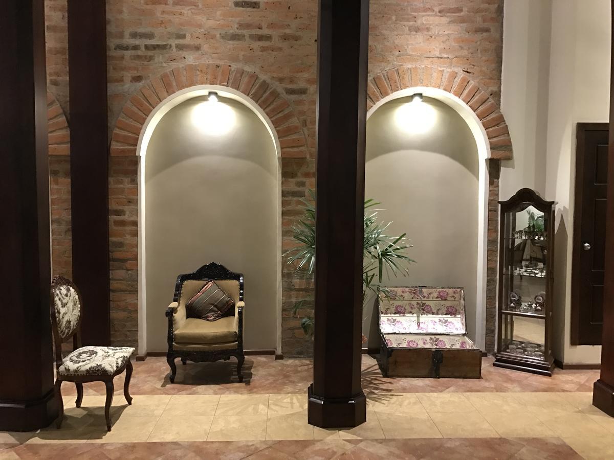 Hotel San Ezequiel Куэнка Экстерьер фото
